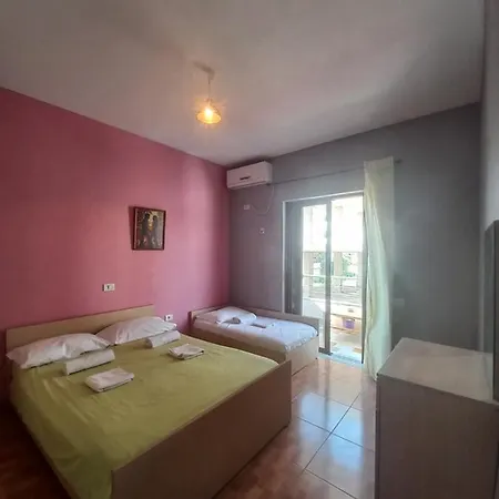 Arjana & Nelaj Ksamil