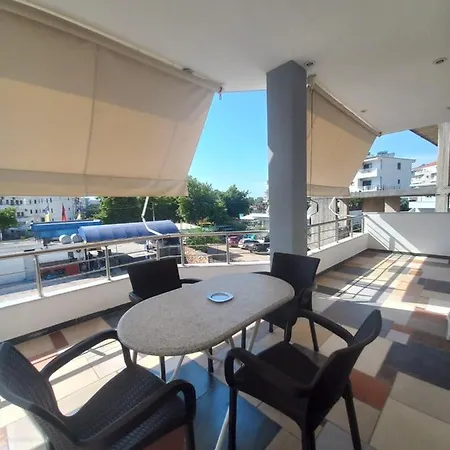 Apartament Arjana & Nelaj *