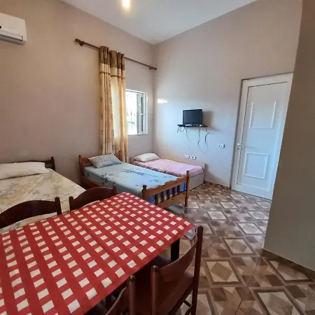 Apartamento Arjana & Nelaj